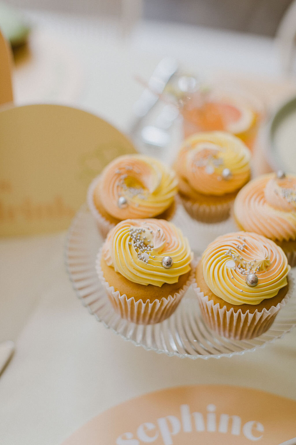 Violet & Salt smashed it out the park with their delectable praline pastel cupcakes. Equally impressive, their air rated limoncello slices, with their super light sponge and sauce packed with flavour, really brought the ‘wow factor’ to our hens …