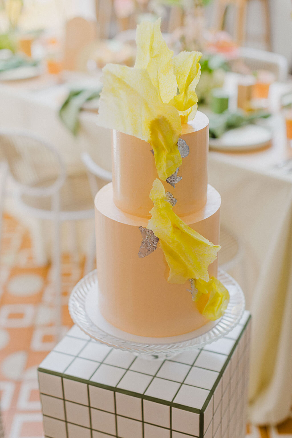 The cake brief was fun, dramatic, bold, yet elegant and oh boy did Violet & Salt deliver!  Peach buttercream, lemon textural edible paper and silver adorned accents, what’s not to love about this dreamy summer cake?!